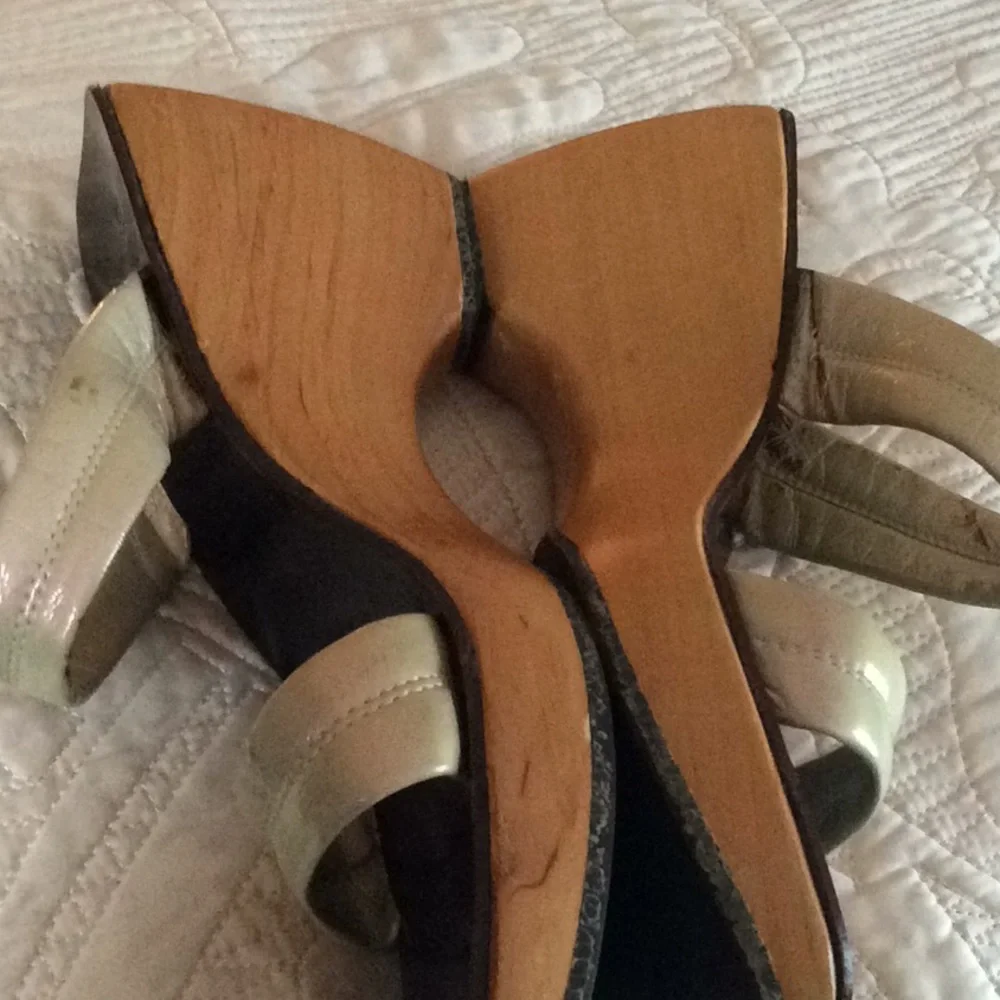 Di Nuccio Platform Sandals Pearlized